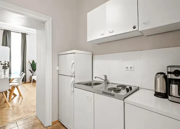 Modern Living By Millennium & U6 Handelskai * Viyana