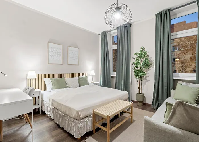 Modern Living By Millennium & U6 Handelskai * Vienna